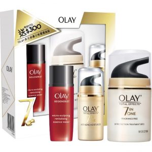 Set 3 sản phẩm Olay (essence water 18ml + UV protection treatment SPF15 50ml + Moisturizing vitamin treatment 14gr)